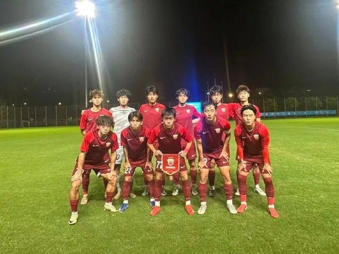 上海海港U20队成功晋级中国青少年足球联赛（男子U20组）第三阶段